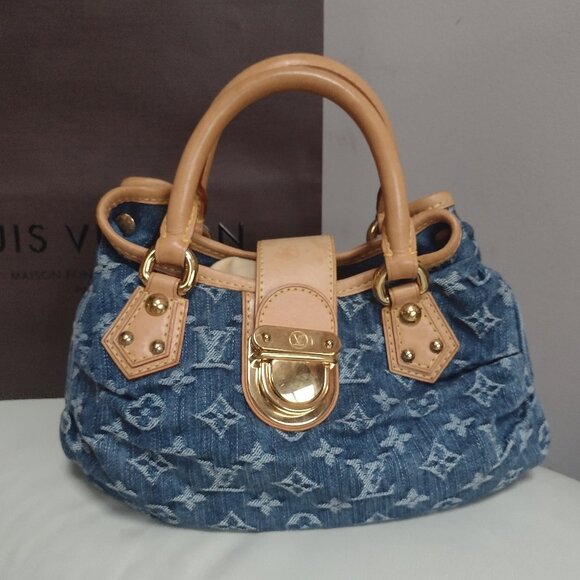 Louis Vuitton Handbags - PRISTINE DISCONTINUED Louis Vuitton 💙💙Denim Pleaty mini~Wow! ✨